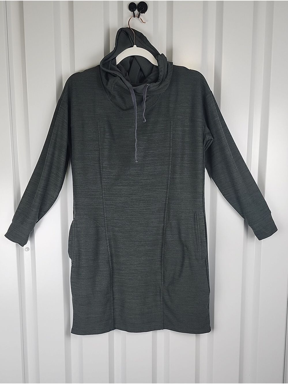Toad&Co Womens Intermosso Hooded Charcoal Performance Outdoor Dress Medium Comfy